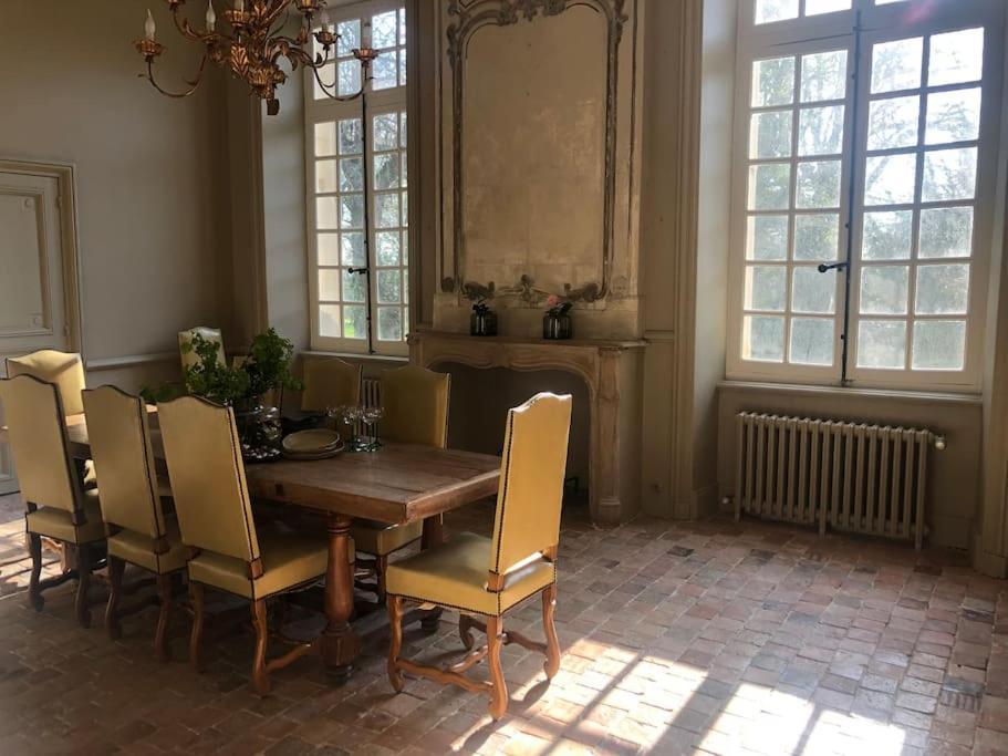 Charming 18Th Century Chateau, Near Bayeux In Calvados, Normandie Livry  Buitenkant foto